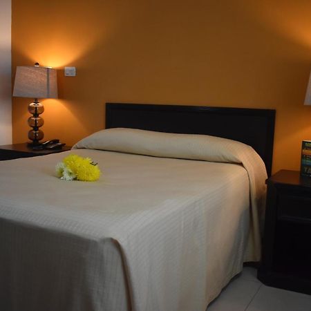 Hotel Miraflores Villahermosa Exterior photo
